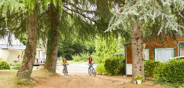Camping - Bieuzy - Bretagne - Le Clos du Blavet