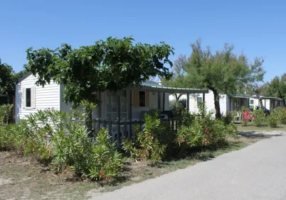 Camping - Saintes-Maries-de-la-Mer - Provence-Alpes-Côte d'Azur - Le Clos du Rhône