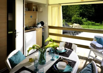 Camping - Culoz - Rhône-Alpes - Le Colombier