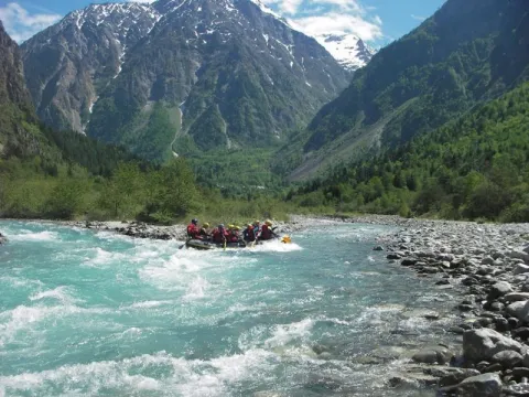 Camping - Le Bourg-d'Oisans - Rhône-Alpes - Le Colporteur