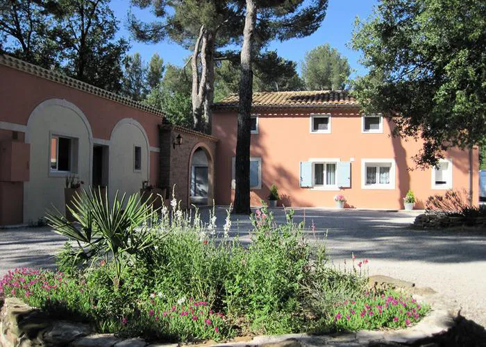 Camping - Peynier - Provence-Alpes-Côte d'Azur - Le Devancon