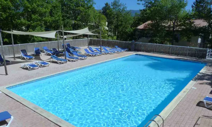 Camping - Salignac - Provence-Alpes-Côte d'Azur - Le Jas du Moine