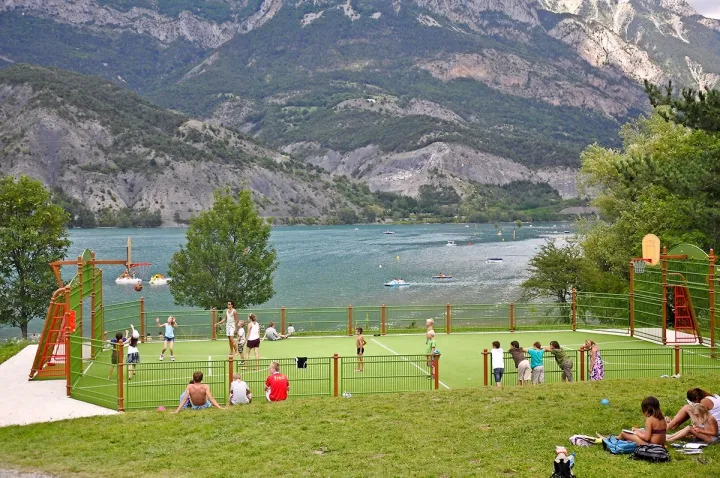 Camping - Saint-Vincent-les-Forts - Provence-Alpes-Côte d'Azur - Le Lac