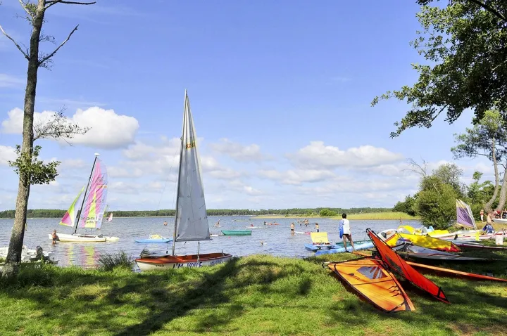 Camping - Sanguinet - Aquitaine - Le Lac de Sanguinet