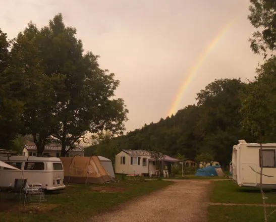 Camping - Thônes - Rhône-Alpes - Le Lachat