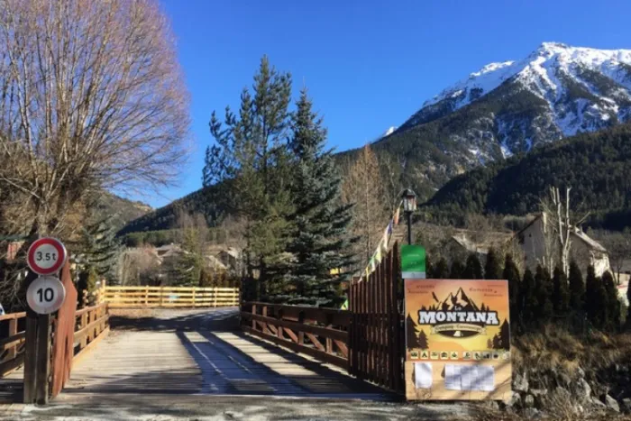 Camping - Val-des-Prés - Provence-Alpes-Côte d'Azur - Le Montana