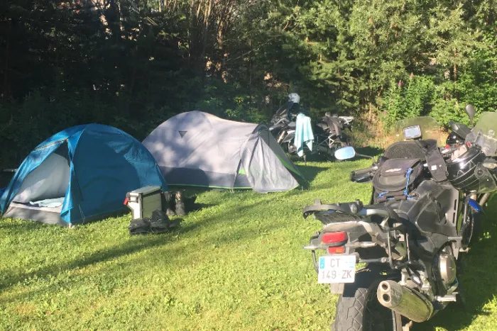 Camping - Val-des-Prés - Provence-Alpes-Côte d'Azur - Le Montana