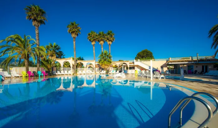 Camping - Argelès-sur-Mer - Languedoc-Roussillon - Le Neptune