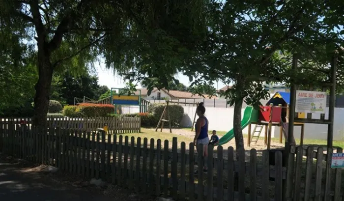 Camping - L'Aiguillon-sur-Vie - Pays de Loire - Le Parc de la Grève
