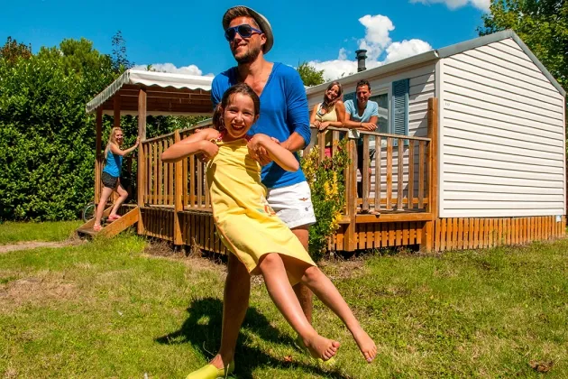 Camping - Trogues - Grand Centre - Le Parc des Allais