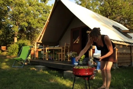Camping - Baratier - Provence-Alpes-Côte d'Azur - Le Petit Liou