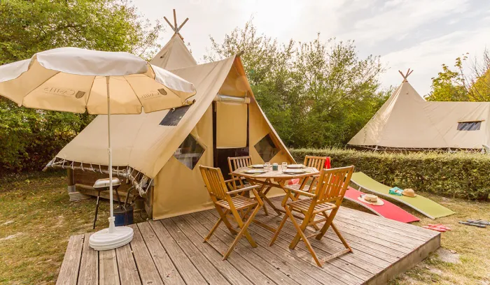 Camping - Ingrandes - Poitou-Charentes - Le Petit Trianon