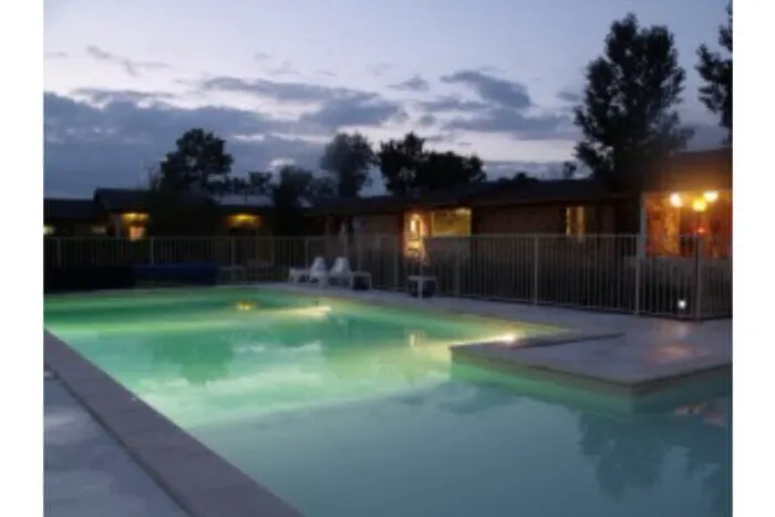 Camping - Recoules-Prévinquières - Midi-Pyrénées - Le Plô