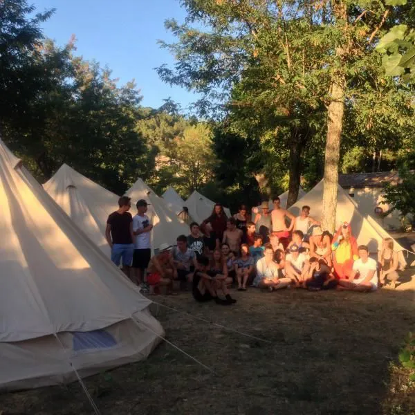 Camping - Lalevade-d'Ardèche - Rhône-Alpes - Le Pont des Issoux