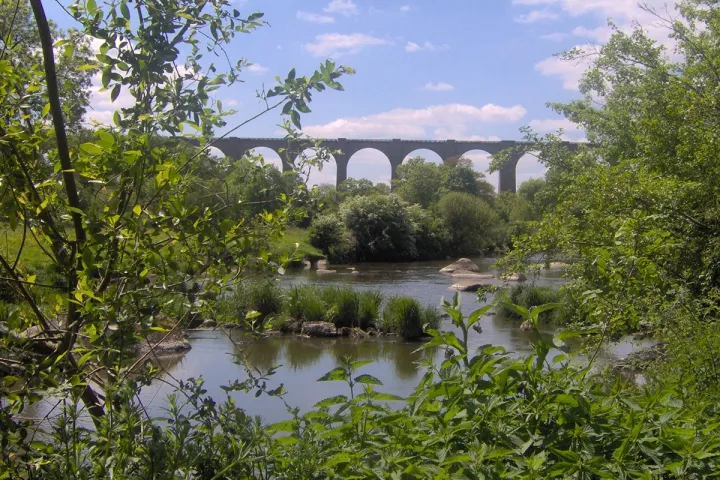 Camping - Saint-Laurent-sur-Sèvre - Pays de Loire - Le Rouge Gorge