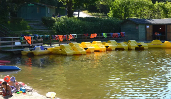 Camping - Mauriac - Auvergne - Le Val Saint Jean