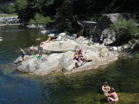 Camping - Meyras - Rhône-Alpes - Le Ventadour