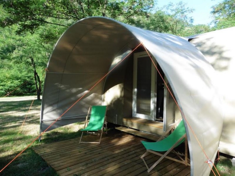 Camping - Arlebosc - Rhône-Alpes - Le Viaduc