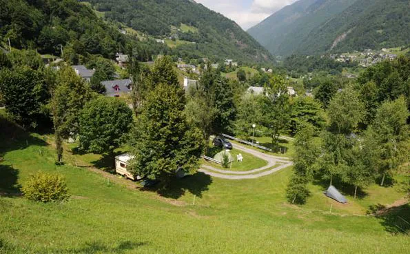Camping - Cauterets - Midi-Pyrénées - Le Vignemale