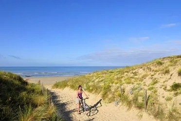 Camping - Le Bois-Plage-en-Ré - Poitou-Charentes - Les Amis de la Plage