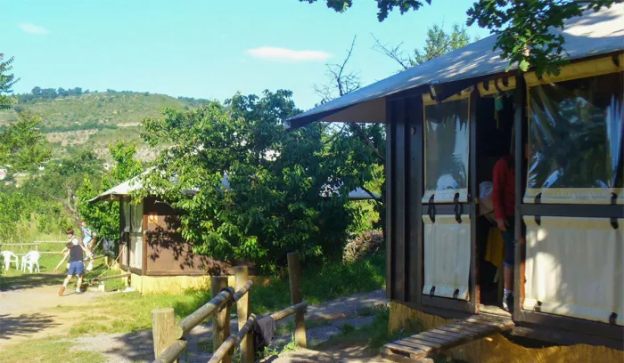 Camping - Les Assions - Rhône-Alpes - Les Cabanes de Cornillon