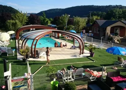 Camping - Sévérac-le-Château - Midi-Pyrénées - Les Calquières