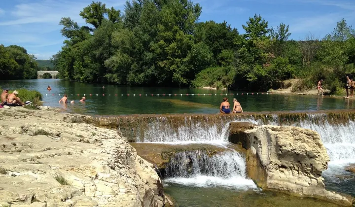 Camping - La Roque-sur-Cèze - Languedoc-Roussillon - Les Cascades