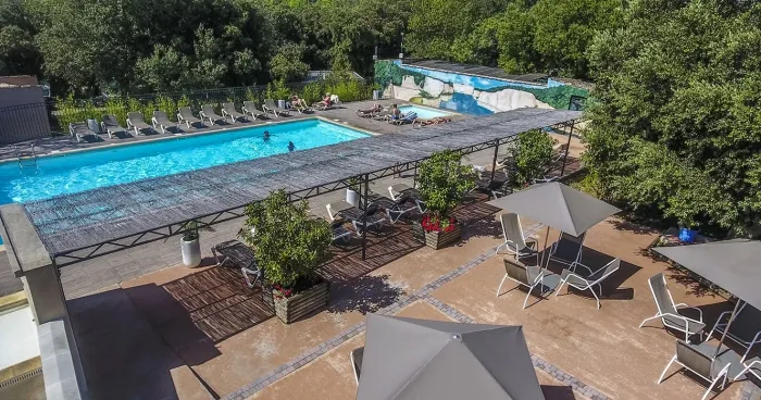 Camping - La Roque-sur-Cèze - Languedoc-Roussillon - Les Cascades