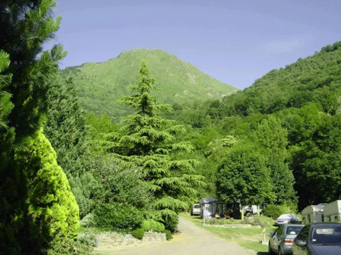 Camping - Luz-Saint-Sauveur - Midi-Pyrénées - Les Cascades