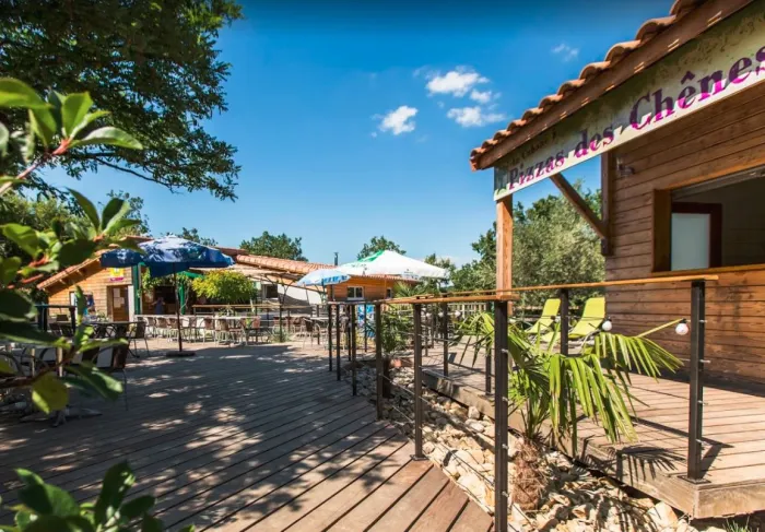 Camping - Chauzon - Rhône-Alpes - Les Chênes