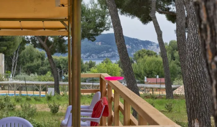 Camping - Saint-Cyr-sur-Mer - Provence-Alpes-Côte d'Azur - Les Dauphins
