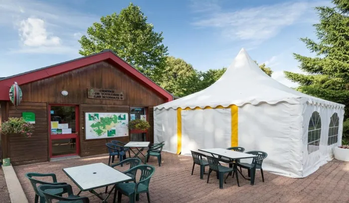 Camping - Isle-et-Bardais - Auvergne - Les Ecossais