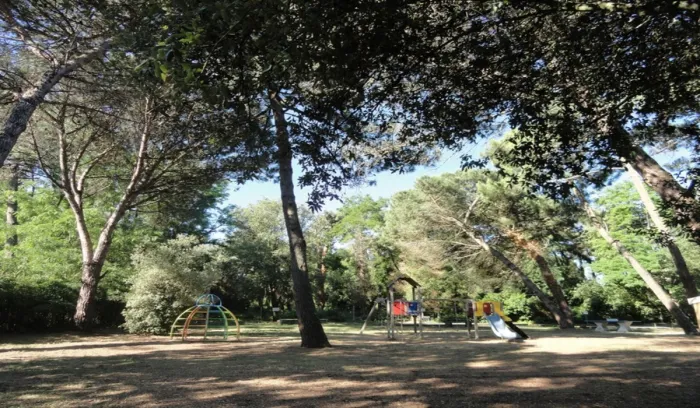 Camping - Rivedoux-Plage - Poitou-Charentes - Les Fougères