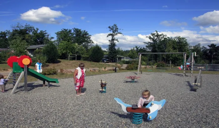 Camping - Beynat - Limousin - Les Hameaux de Miel