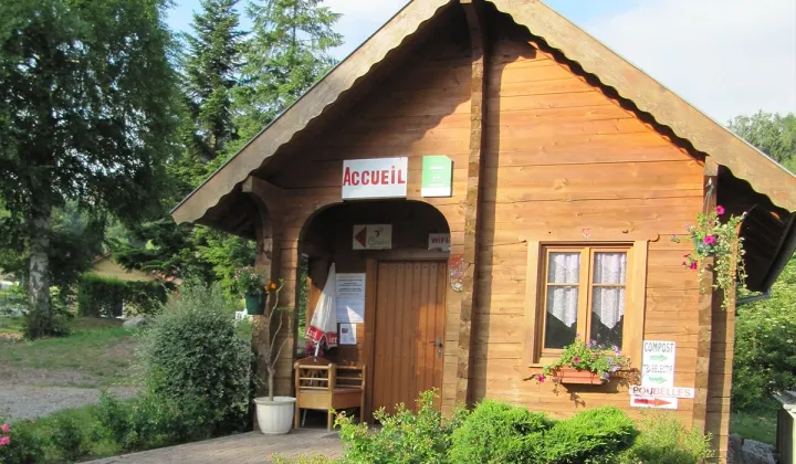 Camping - Wangenbourg-Engenthal - Alsace - Les Huttes