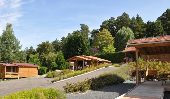 Camping - Wangenbourg-Engenthal - Alsace - Les Huttes