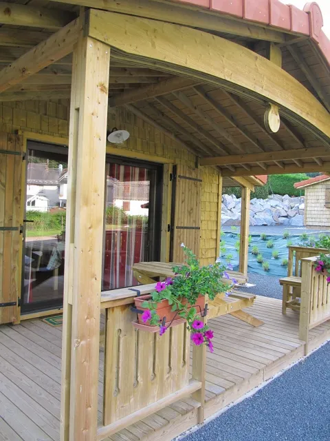 Camping - Wangenbourg-Engenthal - Alsace - Les Huttes