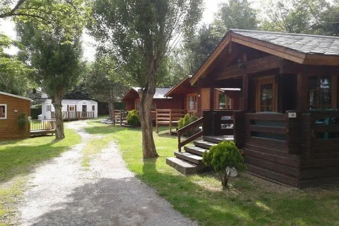 Camping - Estavar - Languedoc-Roussillon - Les Jardins d'Estavar