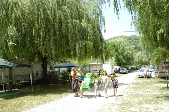Camping - Castellane - Provence-Alpes-Côte d'Azur - Les Lavandes