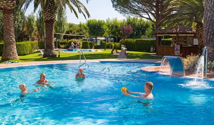Camping - Estartit - Costa Brava - Les Medes