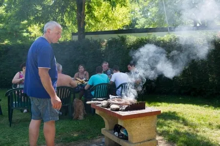 Camping - Rieux-de-Pelleport - Midi-Pyrénées - Les Mijeannes