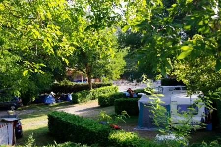 Camping - Rieux-de-Pelleport - Midi-Pyrénées - Les Mijeannes