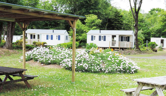 Camping Les Myrtilles - Saint-Yvi