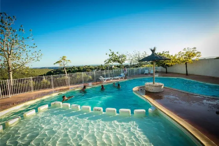 Camping - Fos - Languedoc-Roussillon - Les Mélias