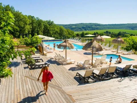 Camping - Veyrines-de-Domme - Aquitaine - Les Pastourels