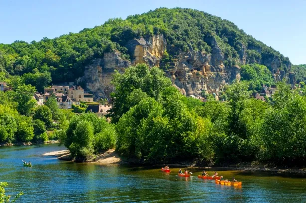 Camping - Veyrines-de-Domme - Aquitaine - Les Pastourels