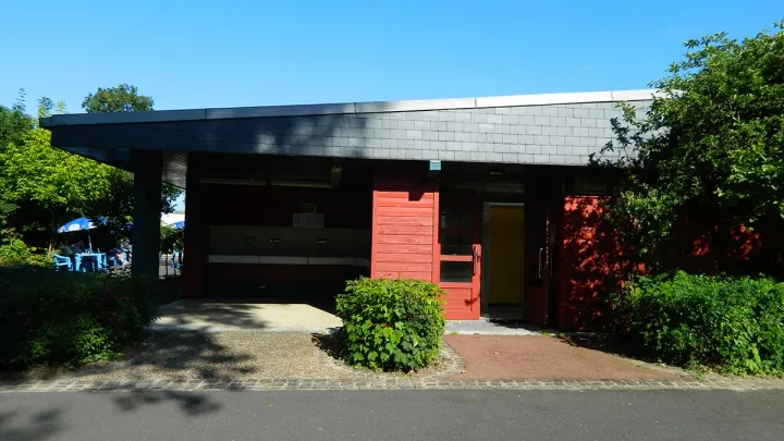 Camping - Montlouis-sur-Loire - Grand Centre - Les Peupliers
