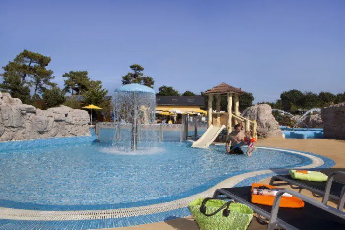 Camping - Erquy - Bretagne - Les Pins