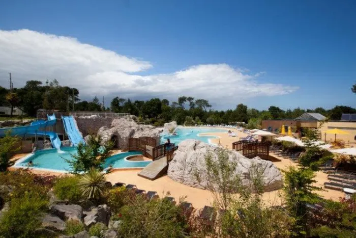 Camping - Erquy - Bretagne - Les Pins