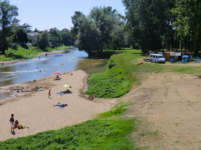 Camping Les Plages de Loire - Rochefort-sur-Loire